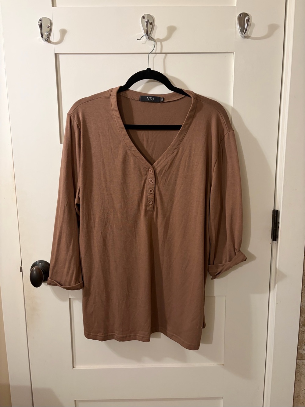 Women's Brown Button-Front V-Neck Long Sleeve Tee